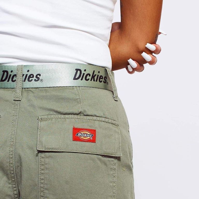 PANTALÓN CARGO CROP UTILITY CINTURON DICKIES MUJER OLIVO
