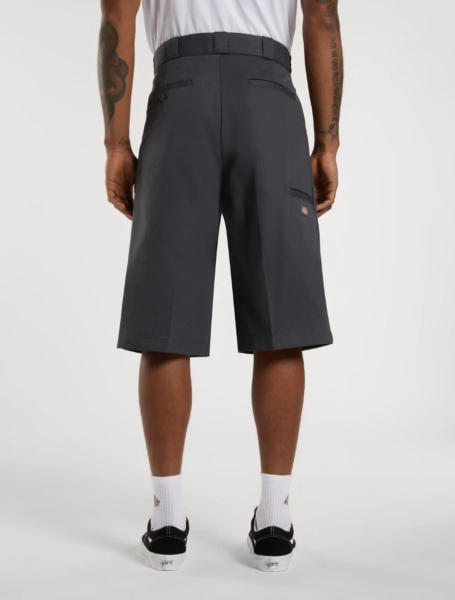 SHORT 15 PULGADAS DICKIES GRIS CARBON HOMBRE