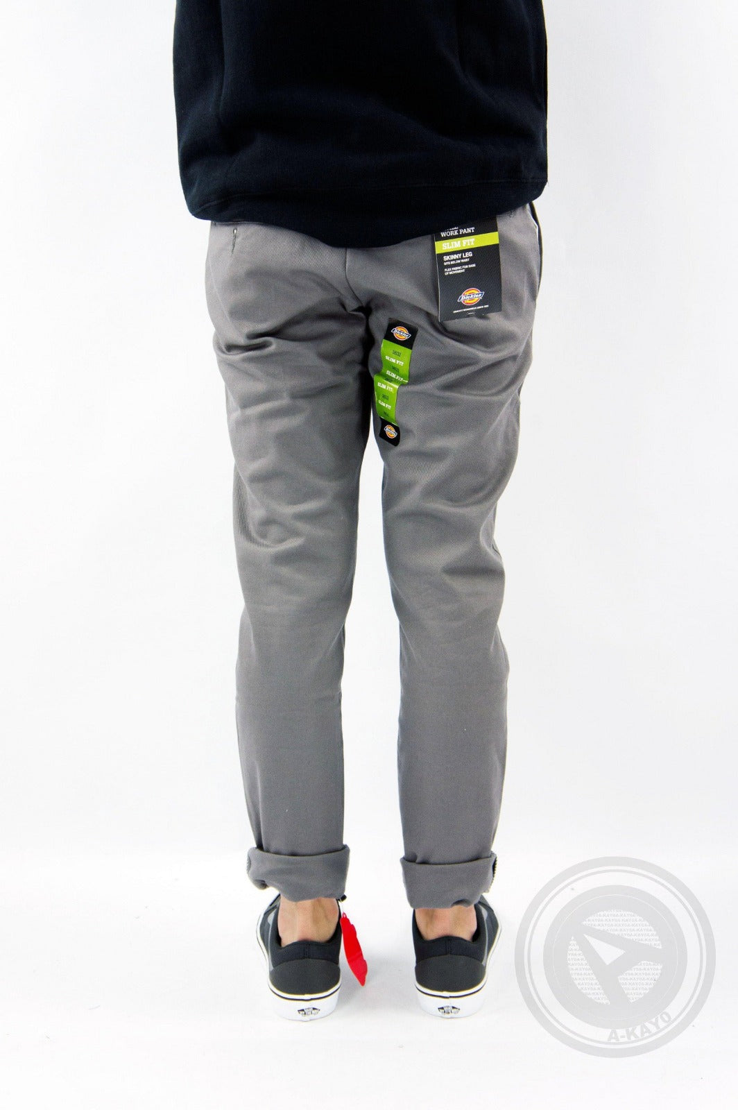 PANTALON DE TRABAJO DICKIES PARA HOMBRE CON BOLSILLOS COLOR GRIS GRAVA