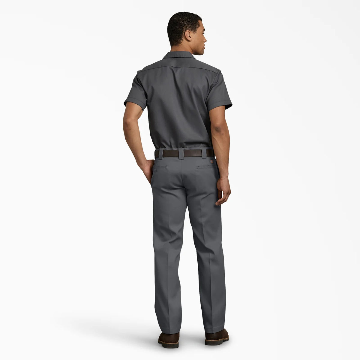 PANTALON DE TRABAJO DICKIES PARA HOMBRE CON BOLSILLOS COLOR CARBON